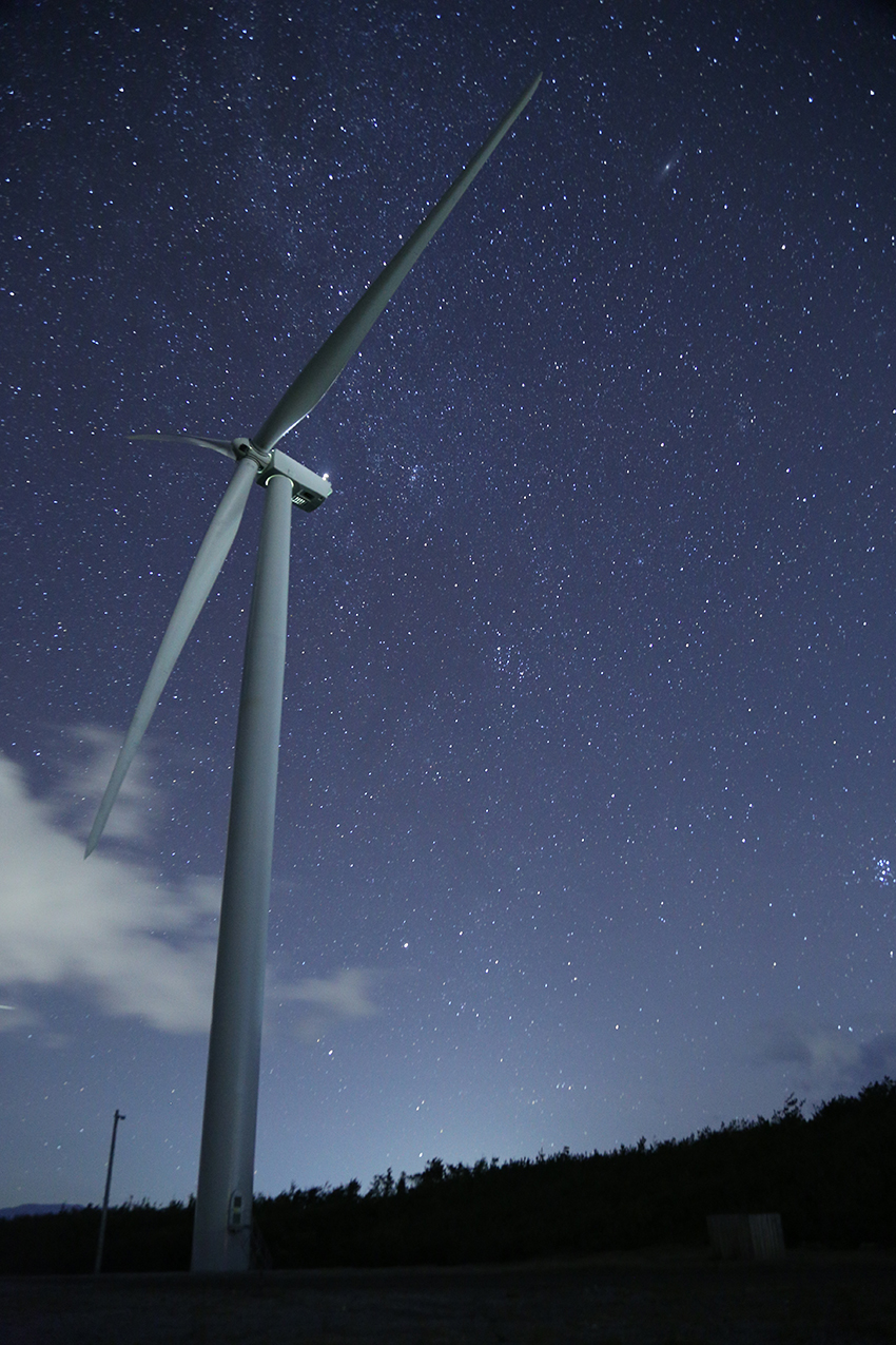 ⑩：夜空と輝く　河本　高広　撮影場所：秋田県八峰町